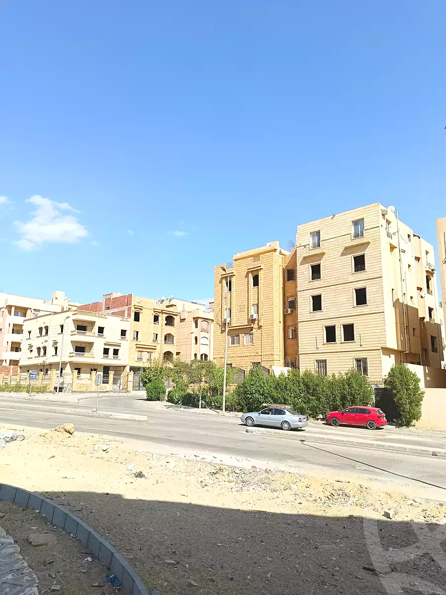 https://aqarmap.com.eg/ar/listing/7354371-for-sale-cairo-new-cairo-mohammed-nagib-axis-st