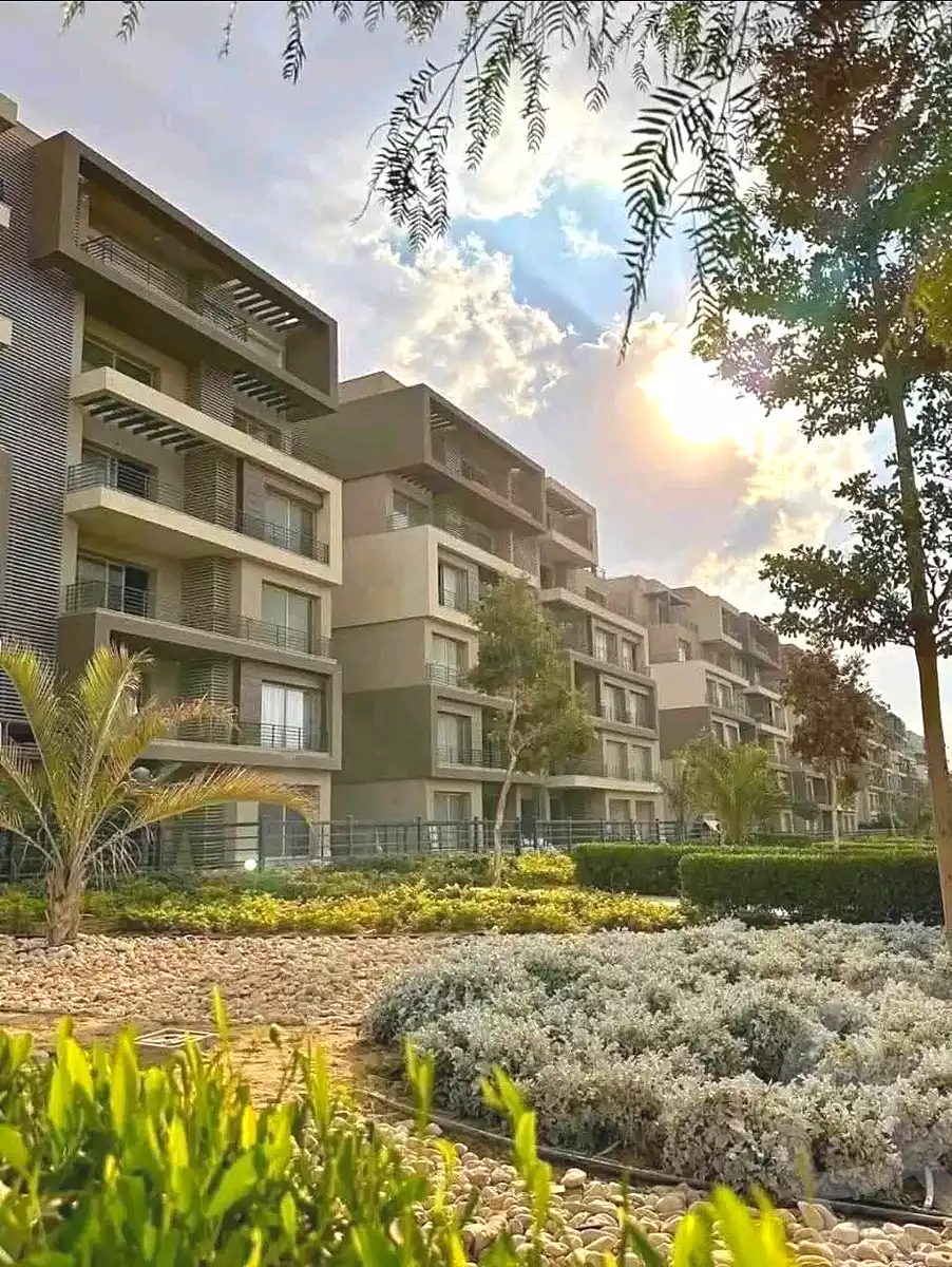 https://aqarmap.com.eg/ar/listing/7354558-for-sale-cairo-new-cairo-compounds-blm-hylz-nyw-kyrw