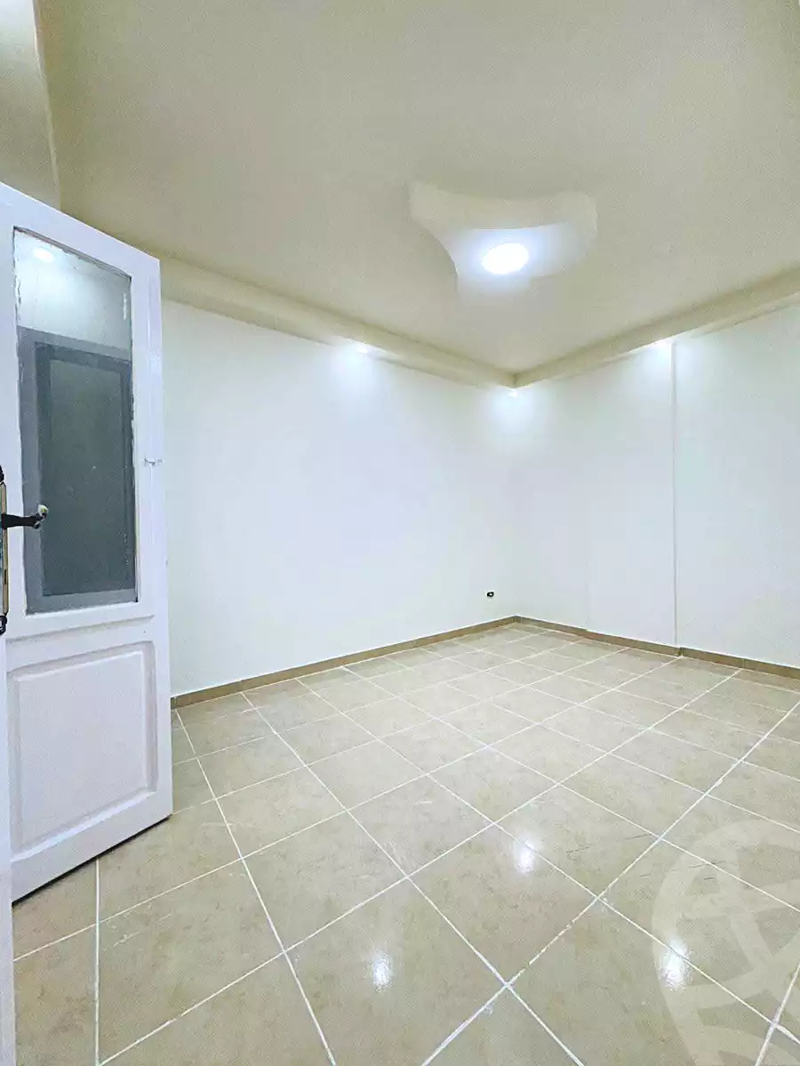 https://aqarmap.com.eg/ar/listing/7354686-for-sale-alexandria-al-agamy-shataa-el-nakheel