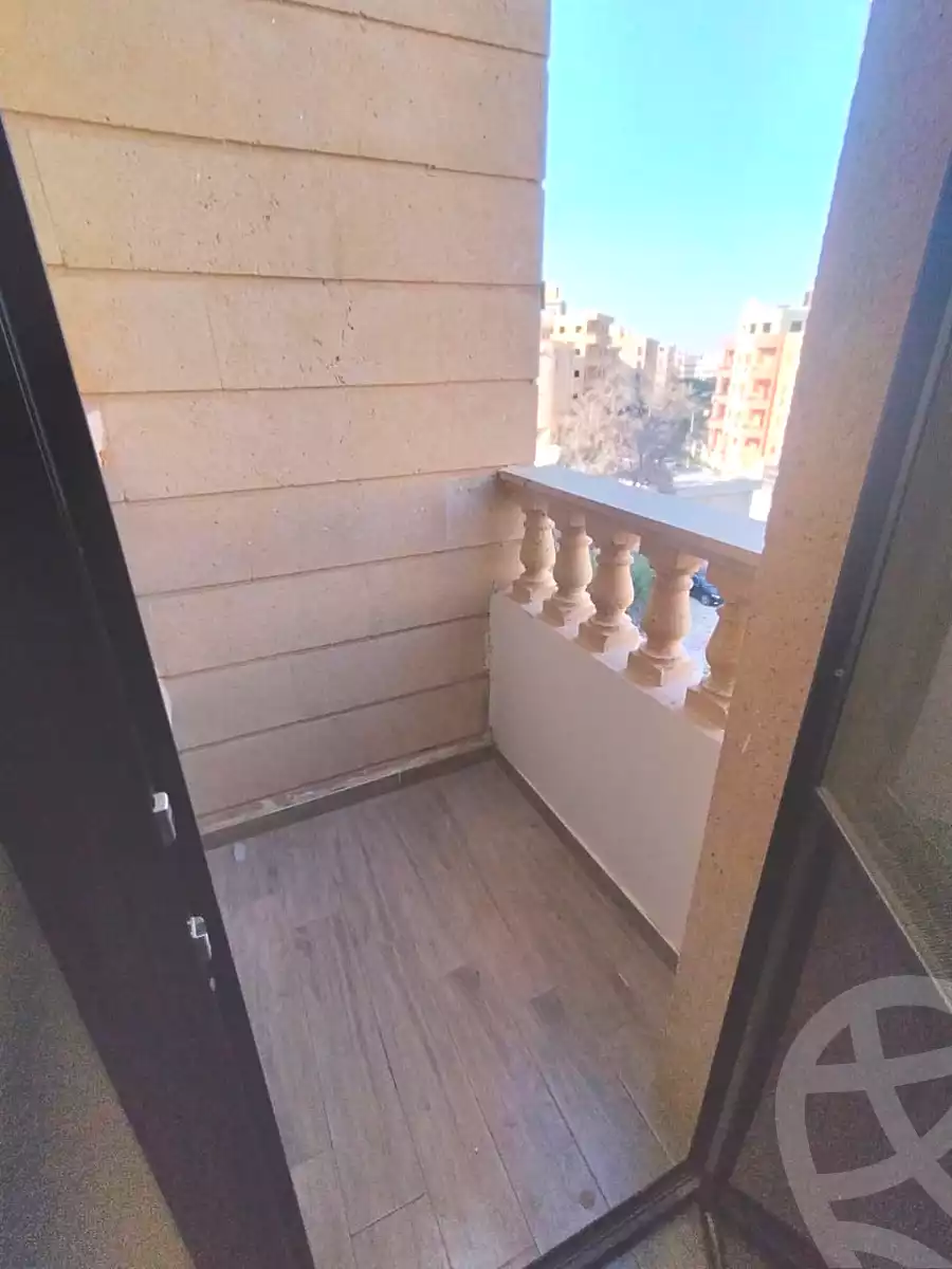 https://aqarmap.com.eg/ar/listing/7354777-for-rent-cairo-6th-of-october-mntq-fr-y-b-6-ktwbr