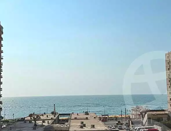 https://aqarmap.com.eg/ar/listing/7354869-for-sale-alexandria-el-asafra-l-sfr-bhry