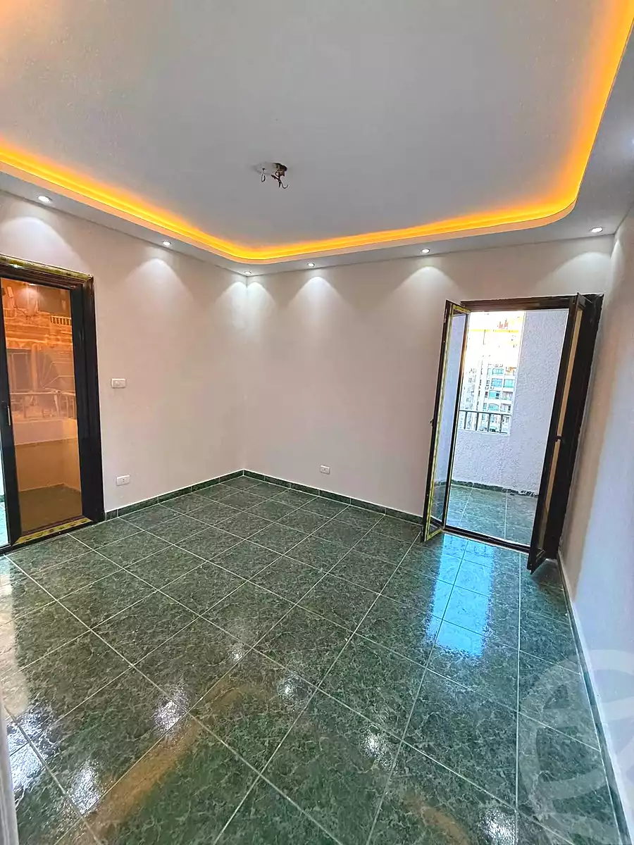 https://aqarmap.com.eg/en/listing/7354898-for-sale-alexandria-el-asafra-shr-45