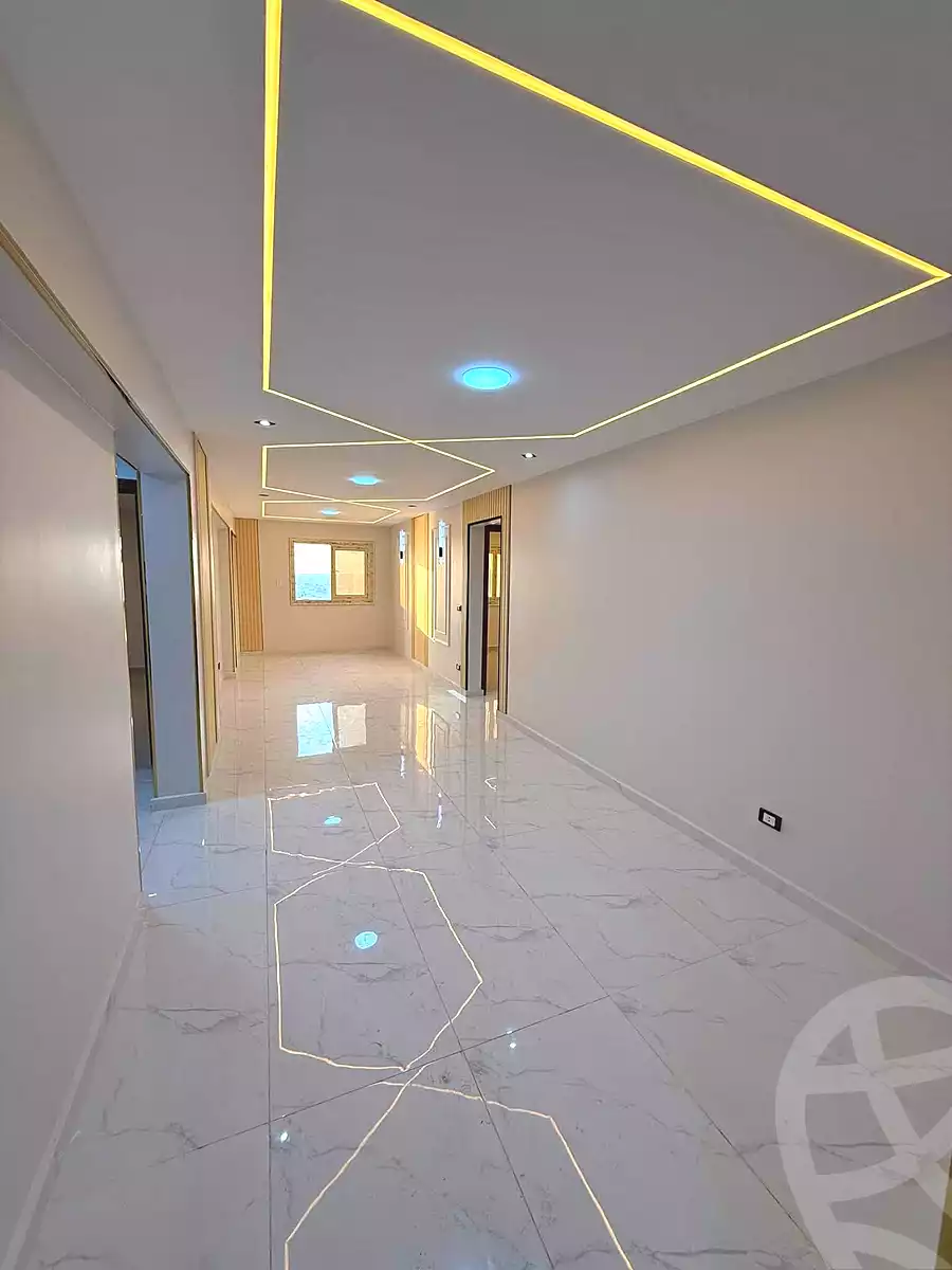 https://aqarmap.com.eg/ar/listing/7354923-for-sale-alexandria-sydy-bshr-tryq-ljysh