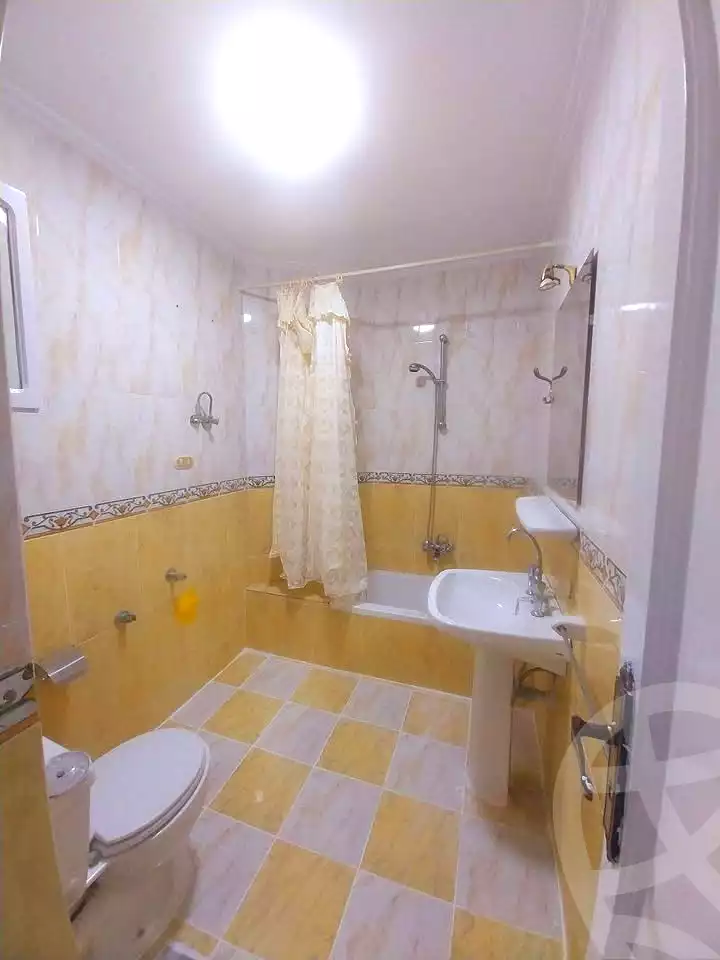 https://aqarmap.com.eg/en/listing/7355093-for-sale-alexandria-al-agamy-shataa-el-nakheel
