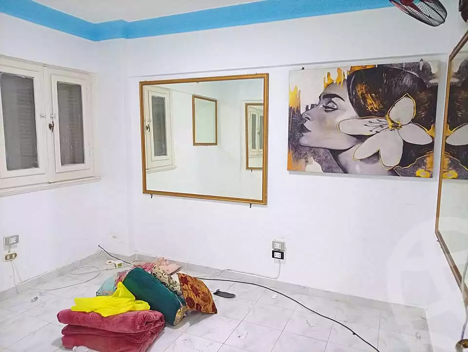 https://aqarmap.com.eg/ar/listing/7355112-for-rent-alexandria-al-agamy-el-kilo-21