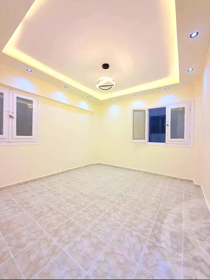 https://aqarmap.com.eg/ar/listing/7355120-for-sale-alexandria-al-agamy-shataa-el-nakheel