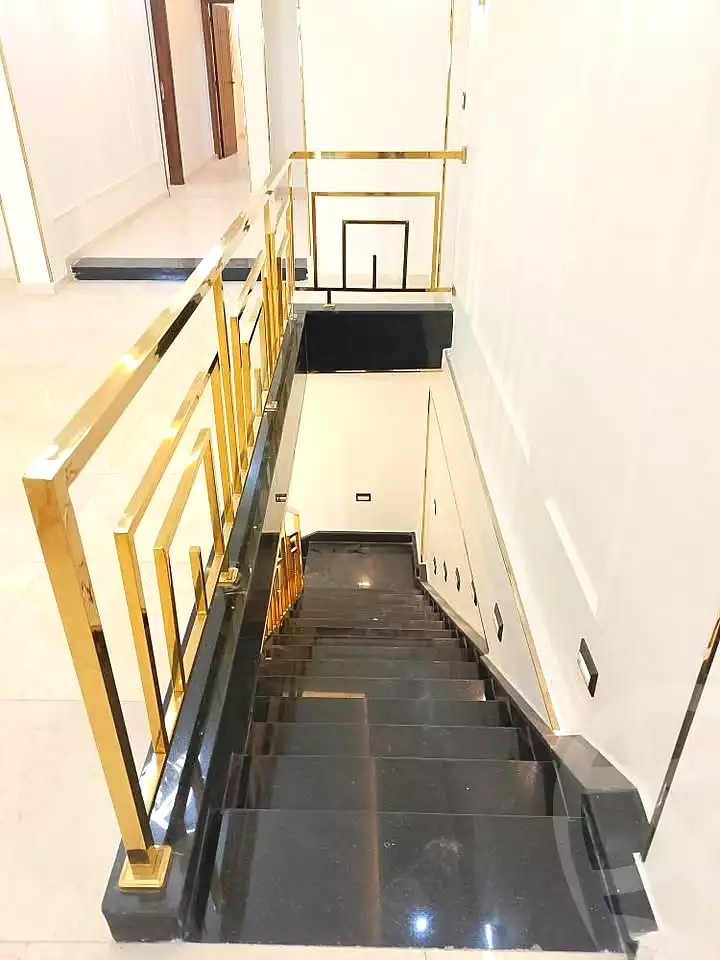 https://aqarmap.com.eg/en/listing/7355154-for-sale-alexandria-al-agamy-el-hanouvel