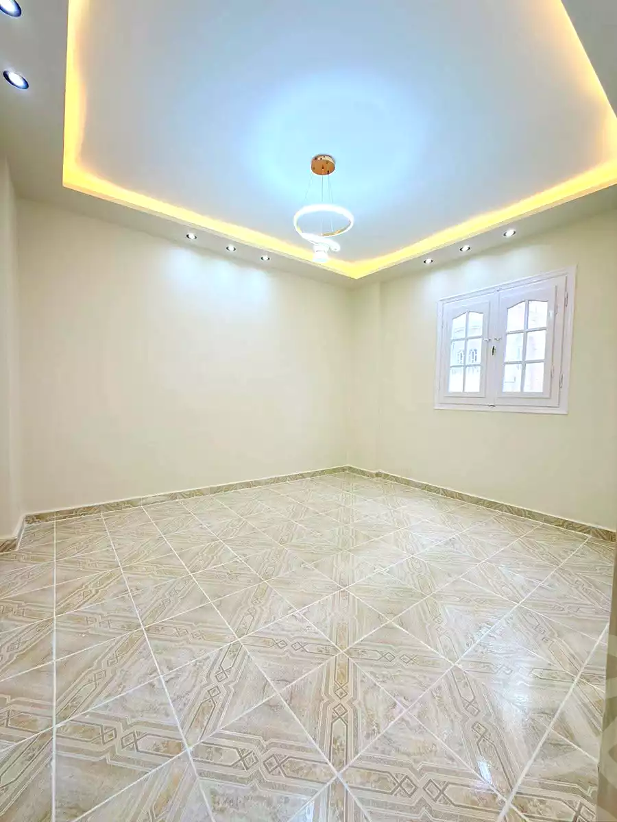 https://aqarmap.com.eg/ar/listing/7355146-for-sale-alexandria-al-agamy-shataa-el-nakheel