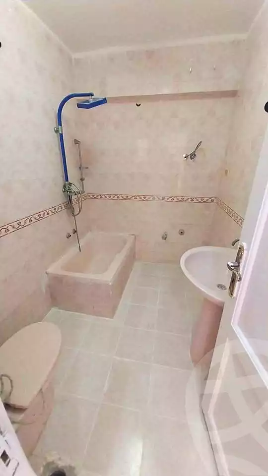https://aqarmap.com.eg/ar/listing/7355185-for-sale-alexandria-al-agamy-shataa-el-nakheel