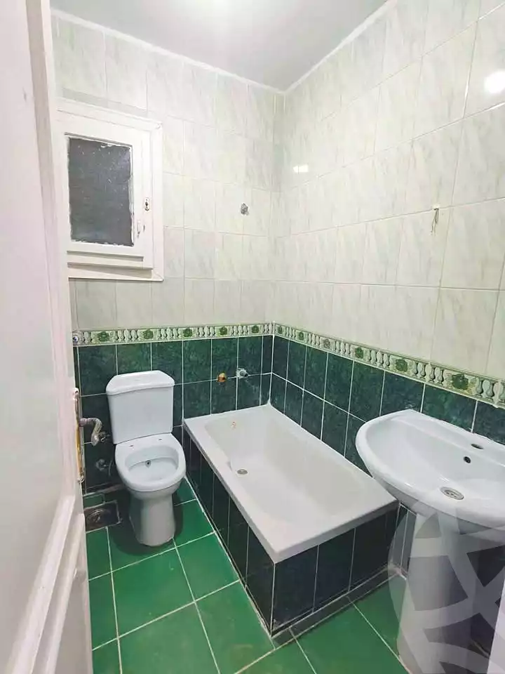 https://aqarmap.com.eg/ar/listing/7355228-for-sale-alexandria-al-agamy-shataa-el-nakheel