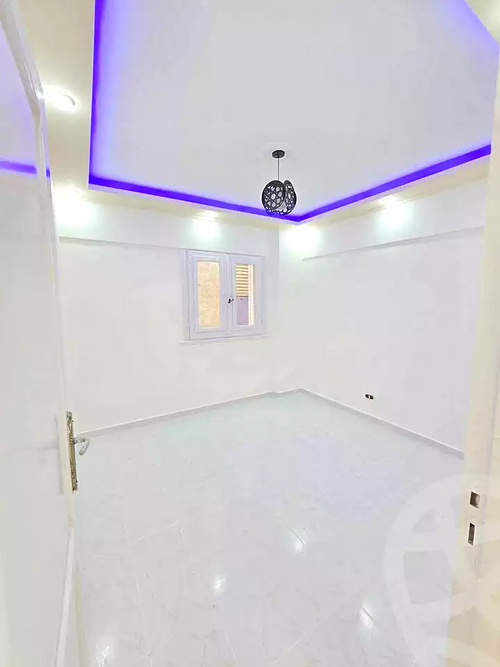 https://aqarmap.com.eg/ar/listing/7355236-for-sale-alexandria-al-agamy-shataa-el-nakheel