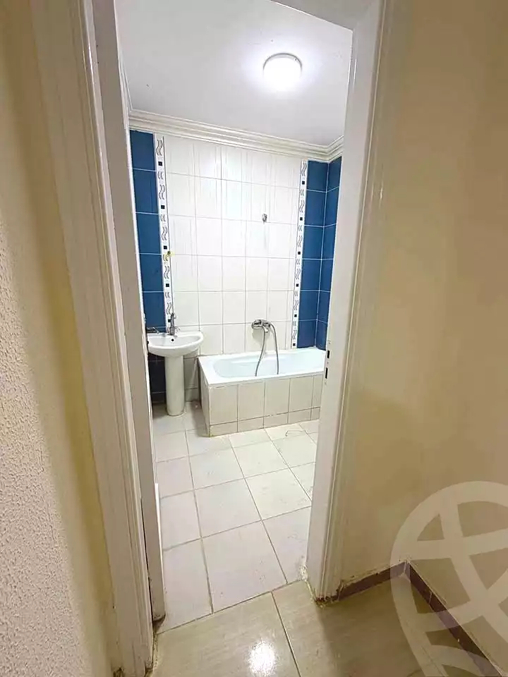 https://aqarmap.com.eg/ar/listing/7355249-for-sale-alexandria-al-agamy-shataa-el-nakheel