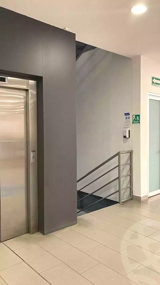 https://aqarmap.com.eg/ar/listing/7355221-for-sale-cairo-new-cairo-compounds-sarai-day2night-mall-sarai-compound