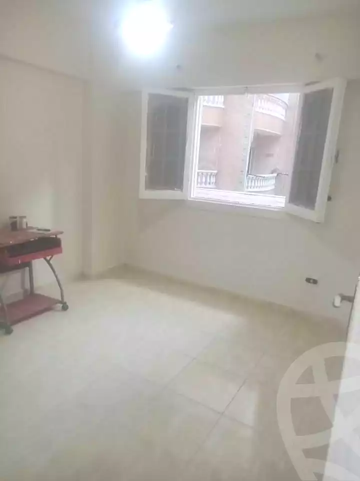 https://aqarmap.com.eg/en/listing/7355474-for-sale-alexandria-al-agamy-el-hanouvel-rich-home-st