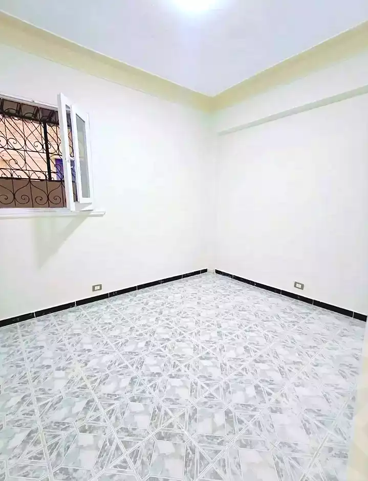 https://aqarmap.com.eg/ar/listing/7355952-for-sale-alexandria-al-agamy-shataa-el-nakheel