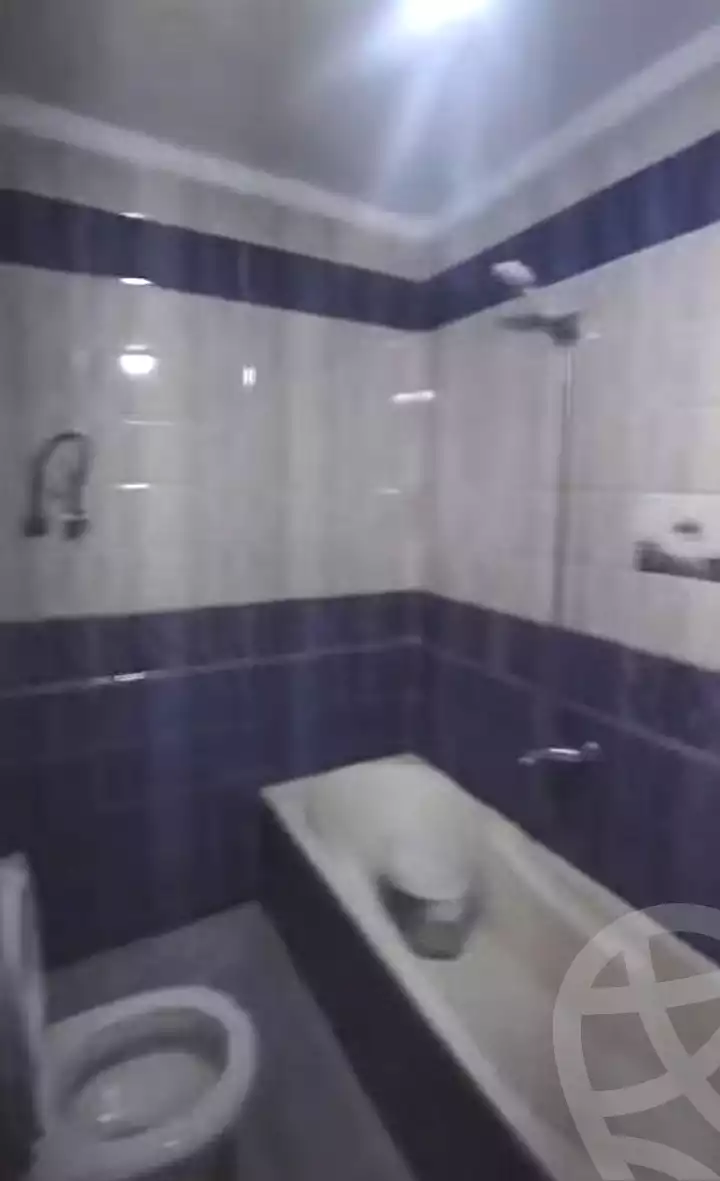 https://aqarmap.com.eg/en/listing/7356012-for-sale-alexandria-new-miami-el-quds-school-st