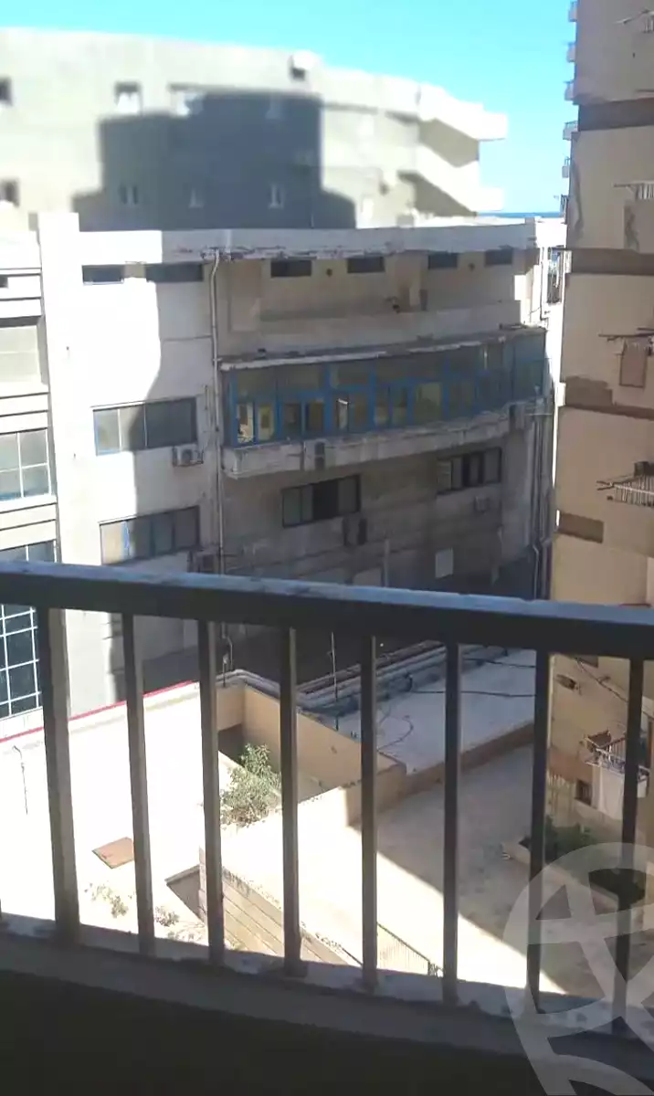 https://aqarmap.com.eg/en/listing/7356043-for-sale-alexandria-lauran