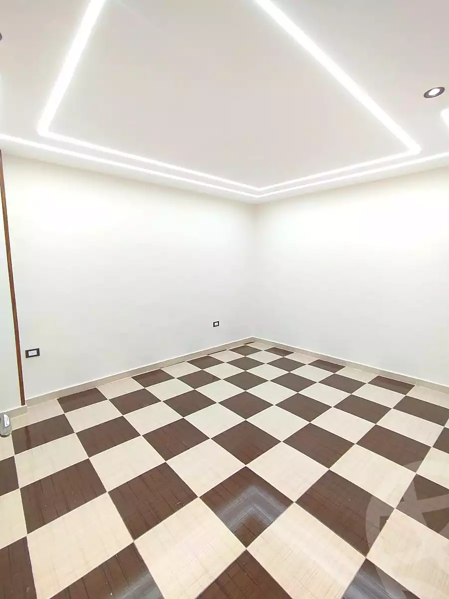 https://aqarmap.com.eg/en/listing/7356068-for-sale-alexandria-lsywf-el-falki