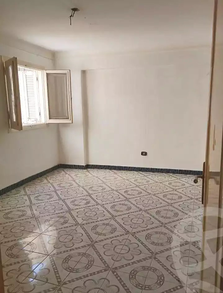 https://aqarmap.com.eg/ar/listing/7356266-for-rent-alexandria-miami-iskandar-ibrahim-st