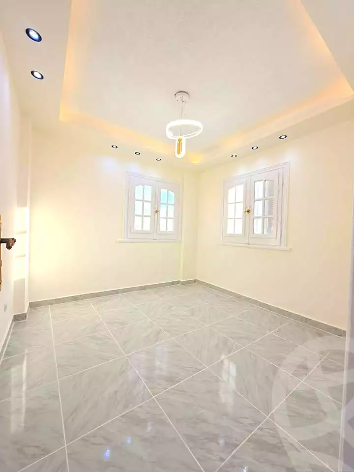 https://aqarmap.com.eg/ar/listing/7356484-for-sale-alexandria-al-agamy-shataa-el-nakheel