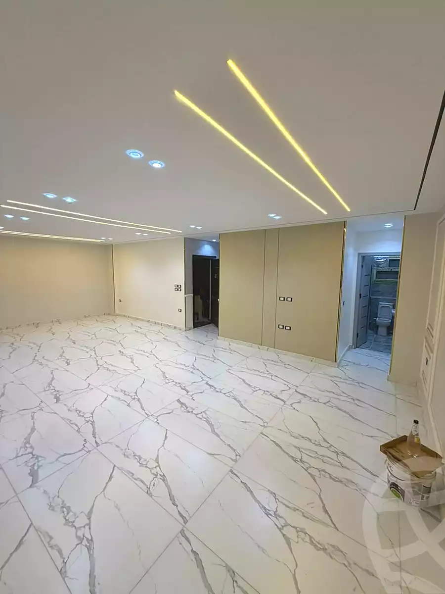https://aqarmap.com.eg/en/listing/7356965-for-sale-cairo-6th-of-october-el-ahyaa-neighborhood-3rd-al-hay-al-thalith-st