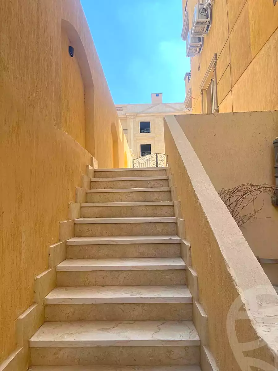 https://aqarmap.com.eg/ar/listing/7357164-for-sale-cairo-new-cairo-el-kornfol-el-kornfol-7