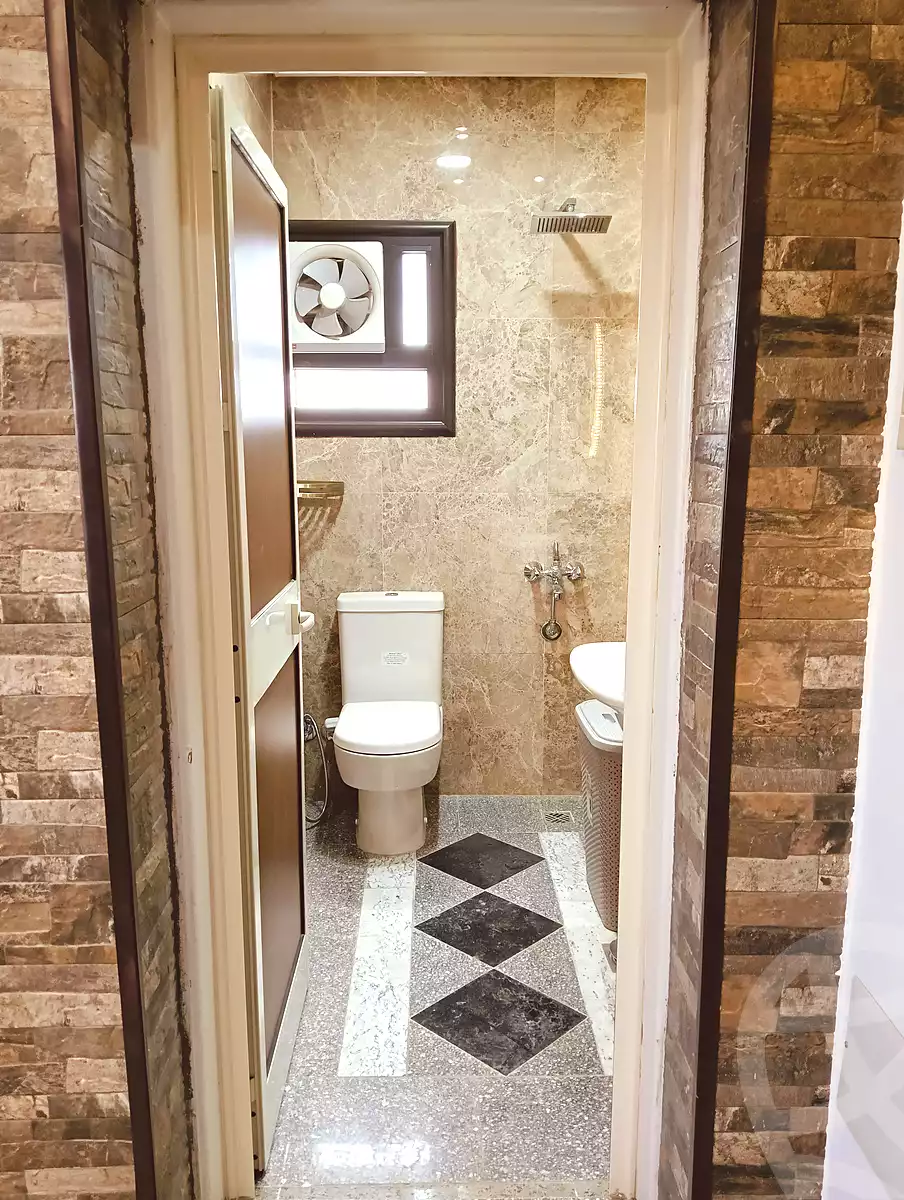 https://aqarmap.com.eg/ar/listing/7357241-for-rent-cairo-6th-of-october-el-ahyaa-neighborhood-8th-lmjwr-lthny