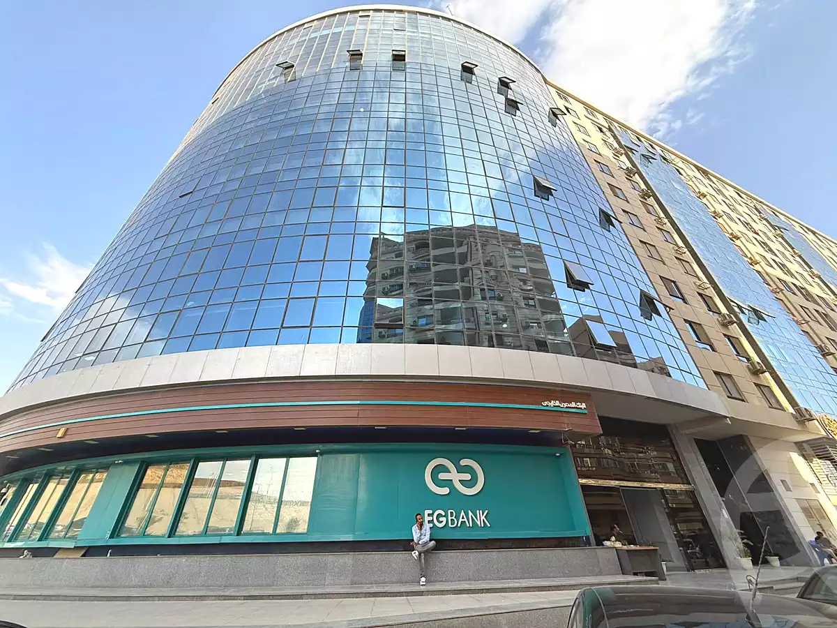 https://aqarmap.com.eg/ar/listing/7357298-for-rent-cairo-el-maadi-compounds-rayhanah-plaza