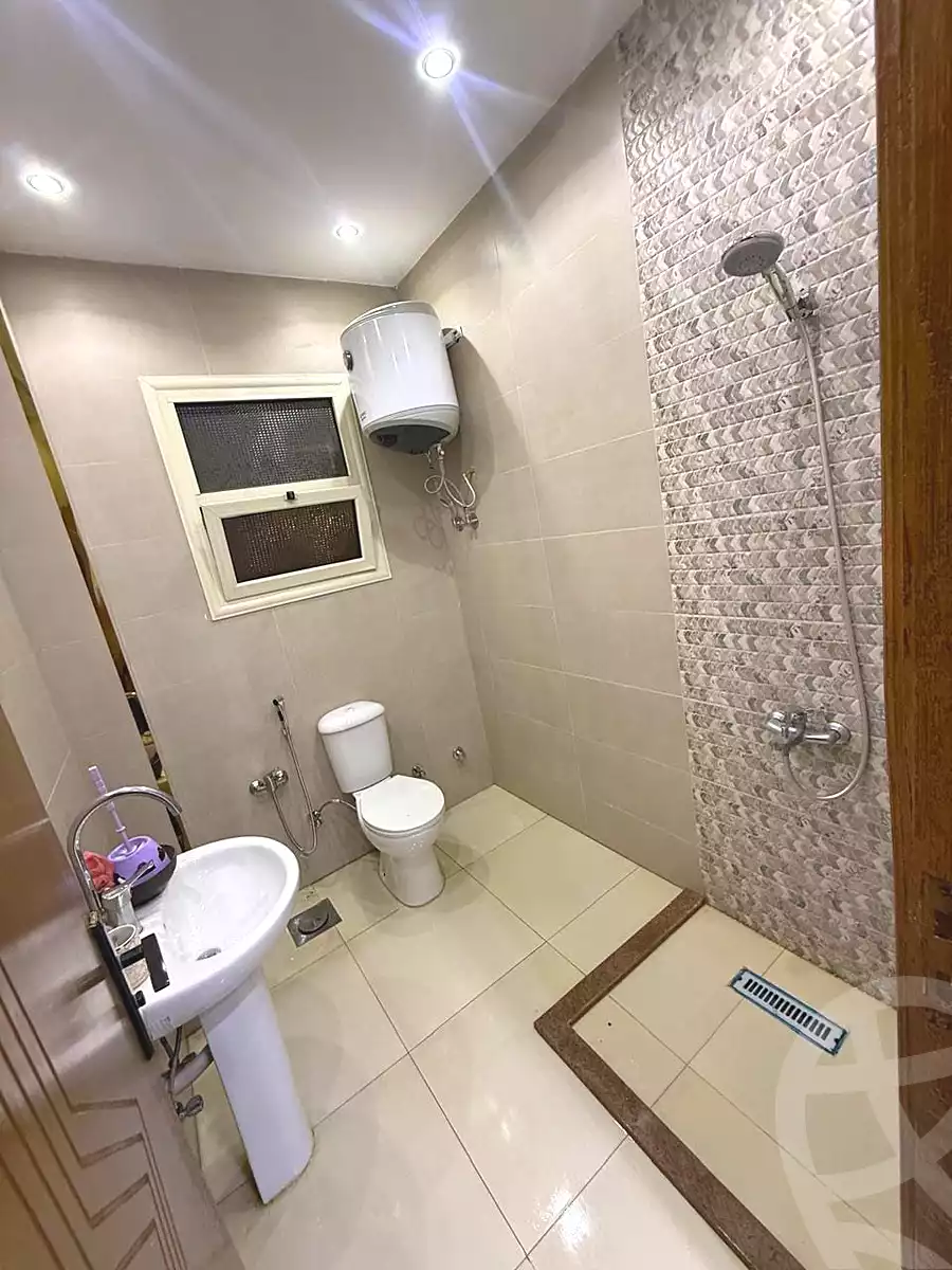 https://aqarmap.com.eg/en/listing/7357412-for-rent-cairo-6th-of-october-mntq-fr-y-b-6-ktwbr