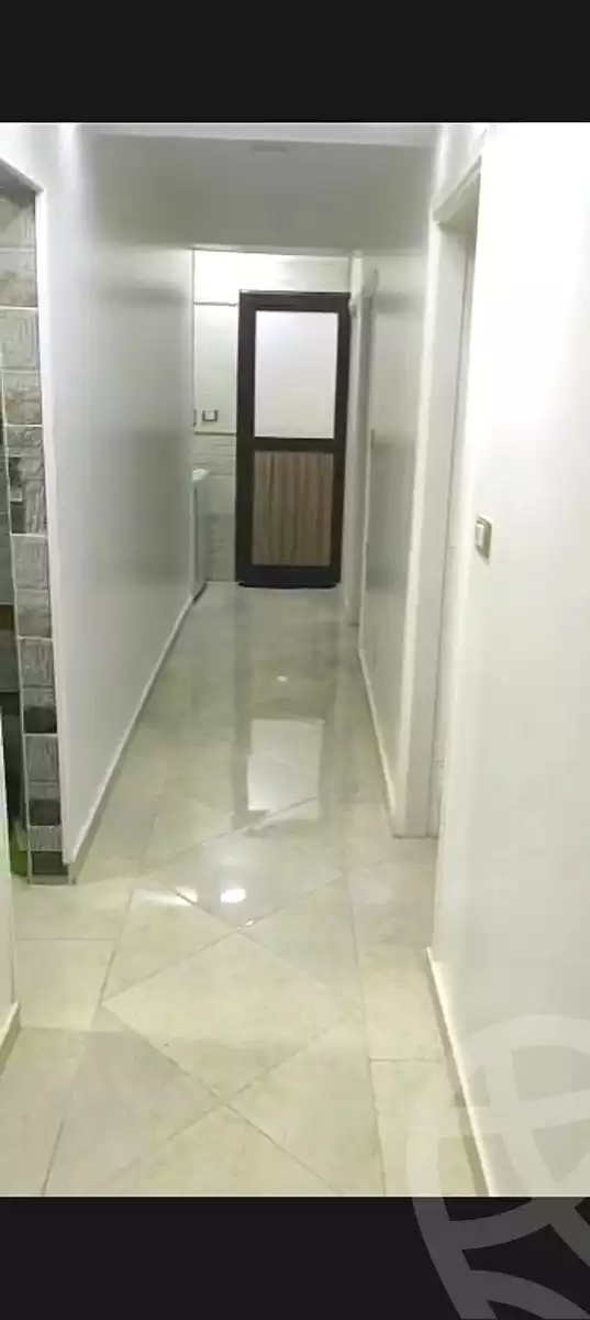 https://aqarmap.com.eg/ar/listing/7357553-for-rent-cairo-ain-shams-yn-shms-lgrby