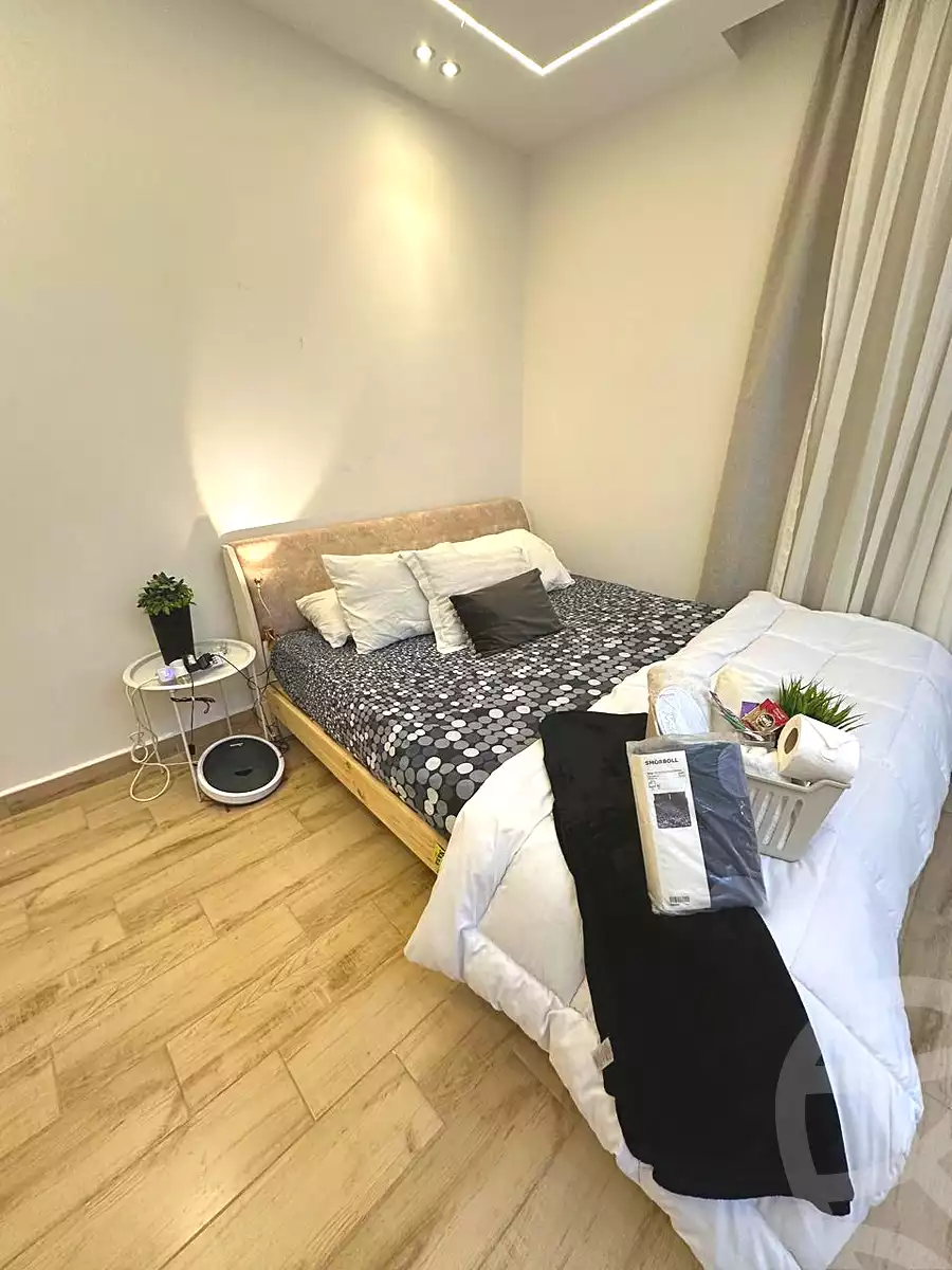 https://aqarmap.com.eg/ar/listing/7357570-for-rent-cairo-6th-of-october-shr-drym-lnd