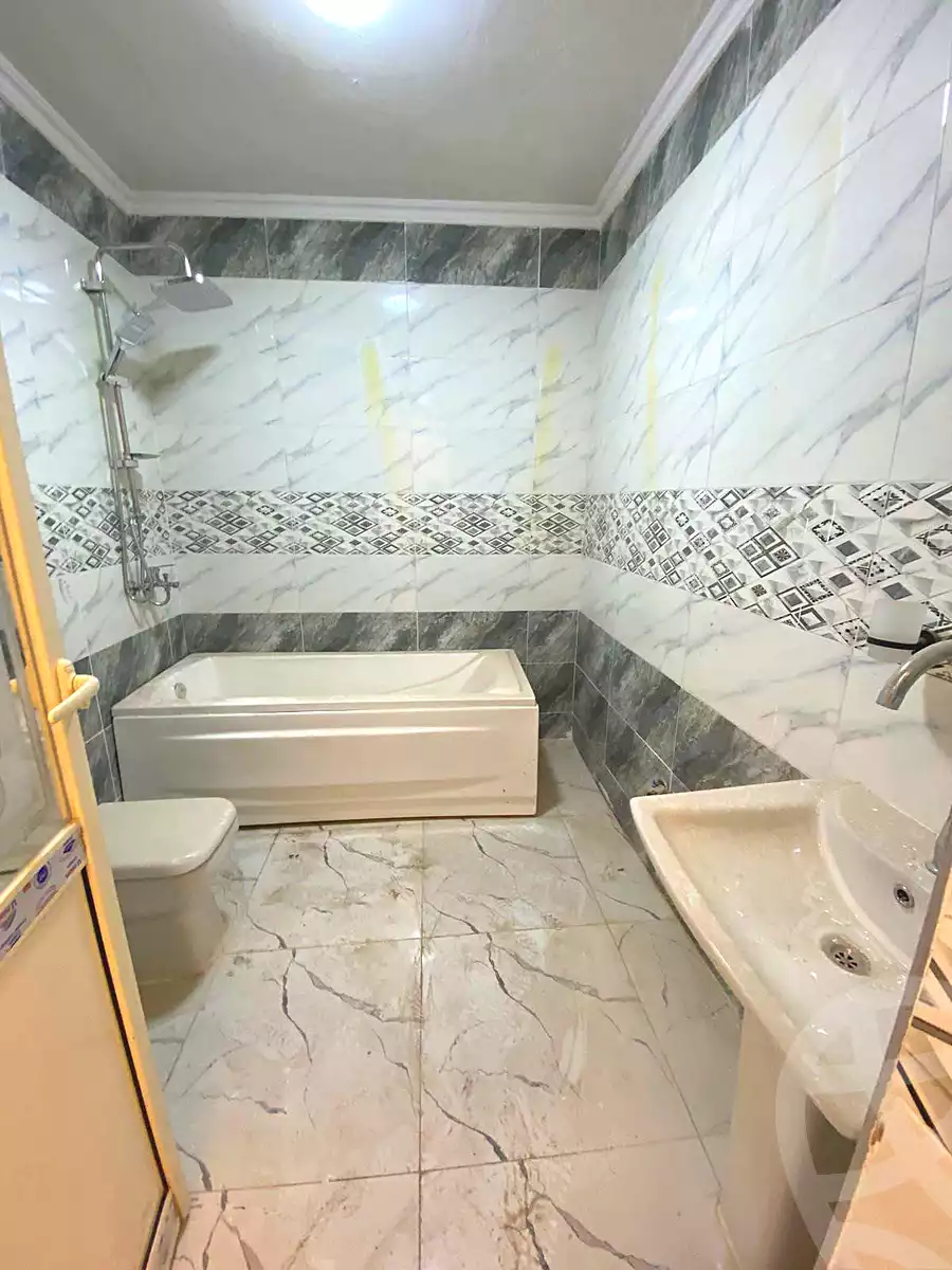 https://aqarmap.com.eg/en/listing/7357906-for-sale-cairo-elnozha-Streettt-27