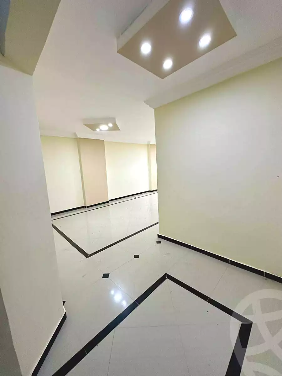 https://aqarmap.com.eg/en/listing/7357972-for-rent-alexandria-miami-el-sayed-radwan-st