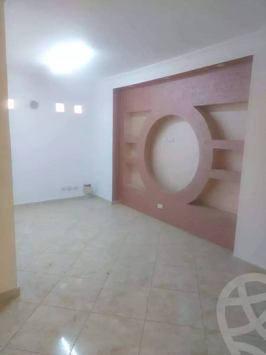 https://aqarmap.com.eg/en/listing/7358316-for-sale-cairo-helwan-helwan-el-sharkeya-ismael-kamel-st