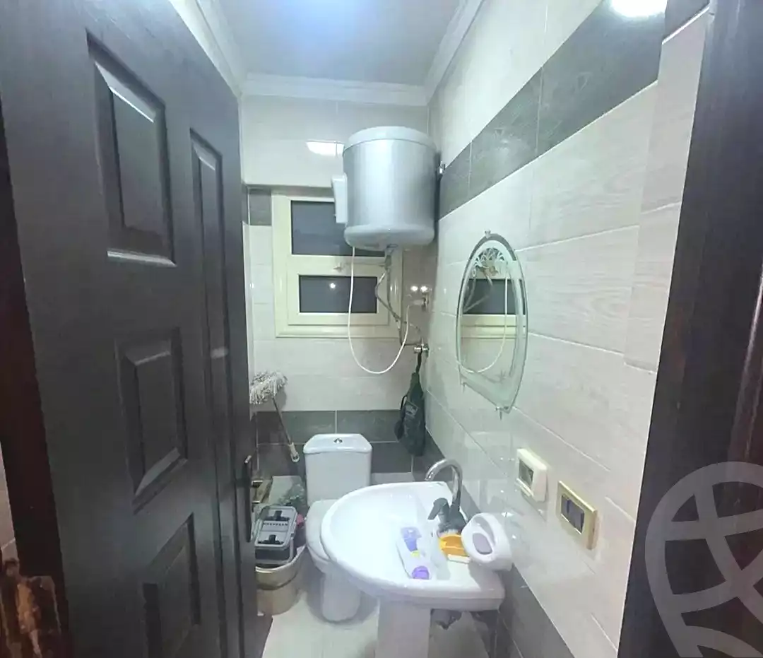 https://aqarmap.com.eg/en/listing/7358442-for-rent-alexandria-lsywf-shamaa