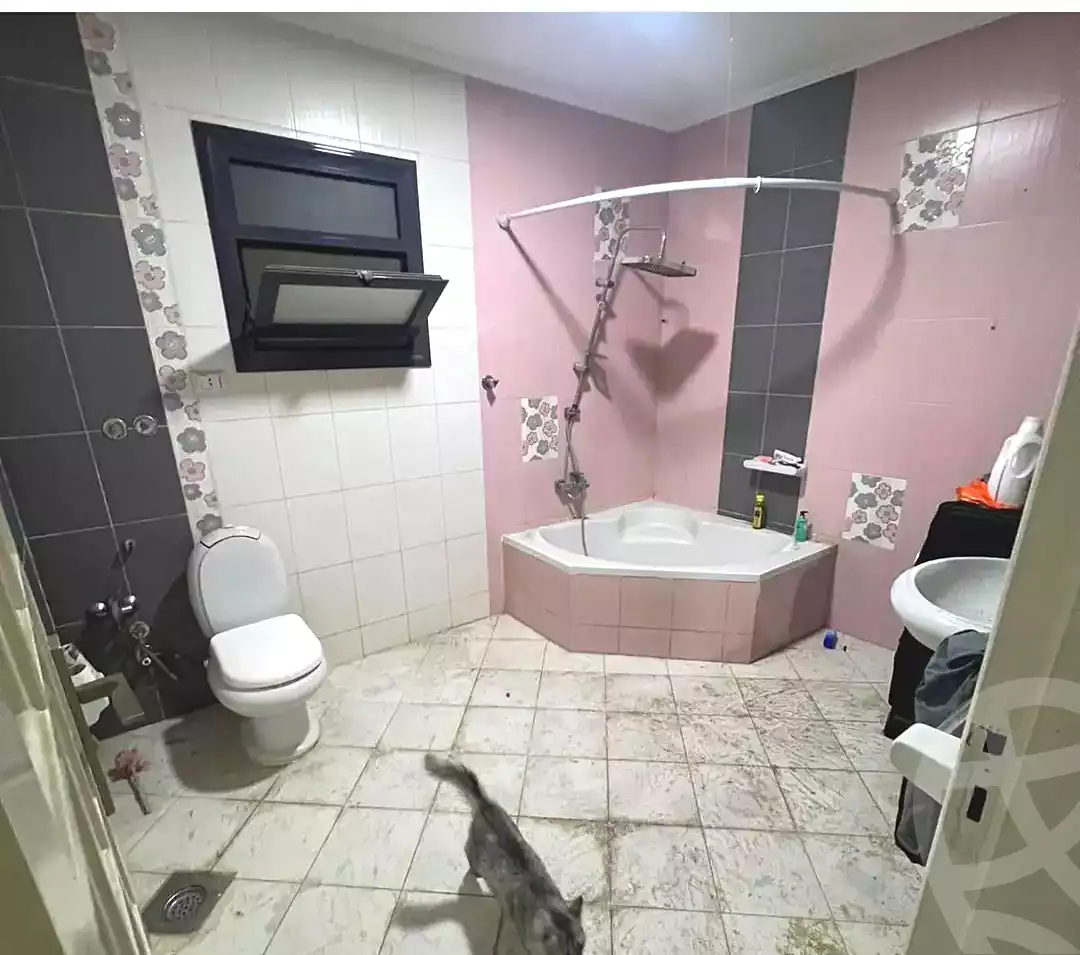 https://aqarmap.com.eg/ar/listing/7358453-for-rent-alexandria-sydy-bshr