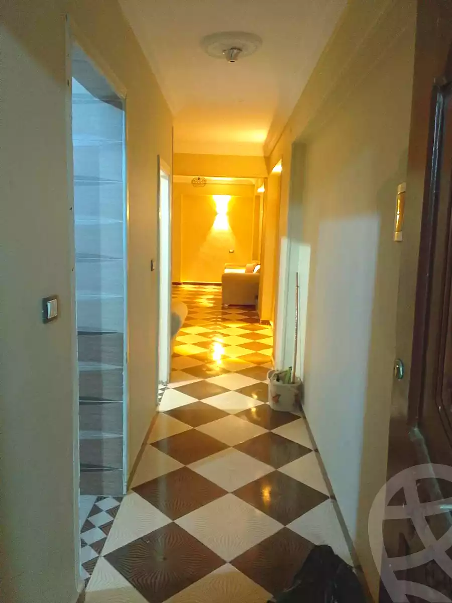 https://aqarmap.com.eg/ar/listing/7358485-for-rent-cairo-helwan-helwan-el-sharkeya-ryad-pasha-st