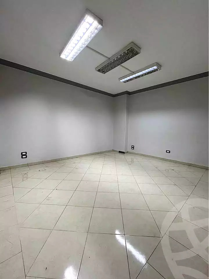 https://aqarmap.com.eg/en/listing/7358551-for-rent-cairo-el-zaytun-lzytwn-lshrqy-toman-bai-st