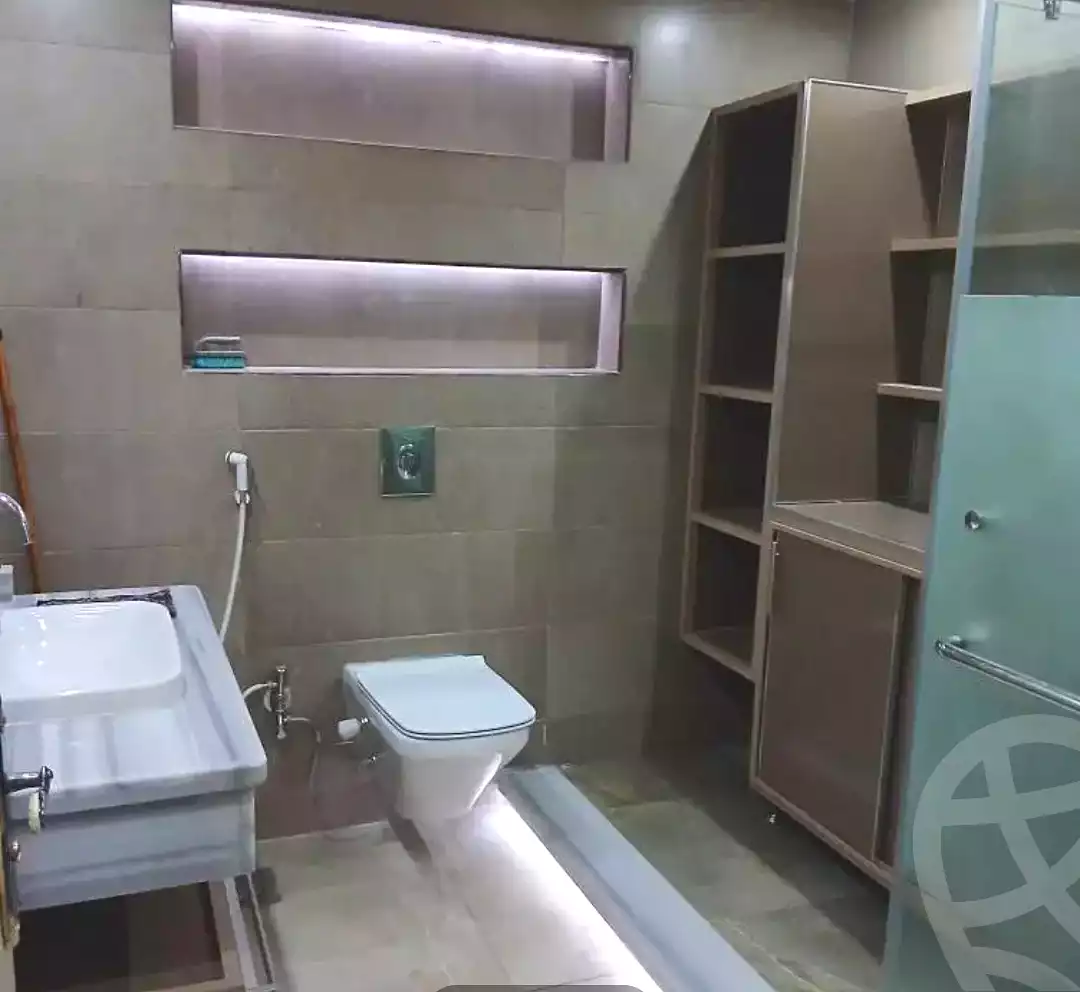 https://aqarmap.com.eg/ar/listing/7358633-for-sale-alexandria-miami