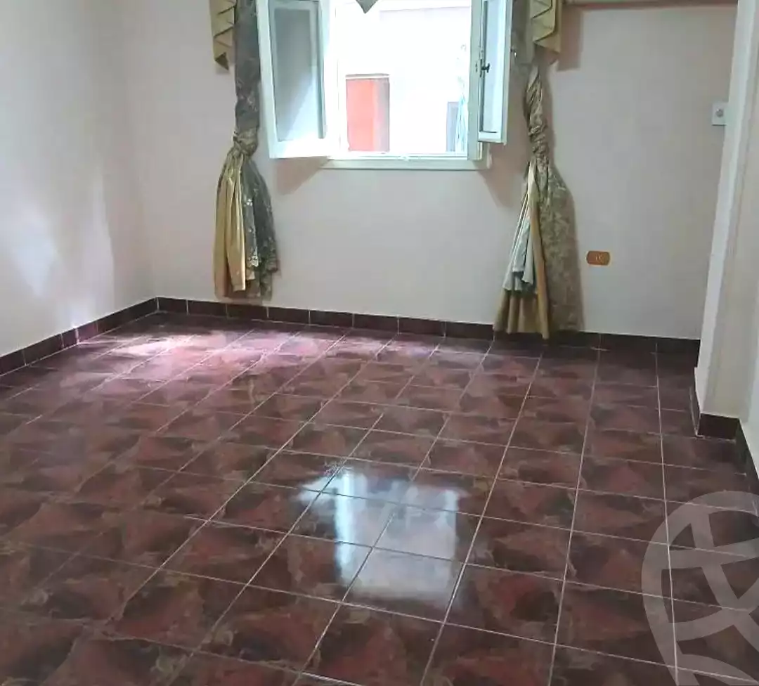 https://aqarmap.com.eg/ar/listing/7358633-for-sale-alexandria-miami