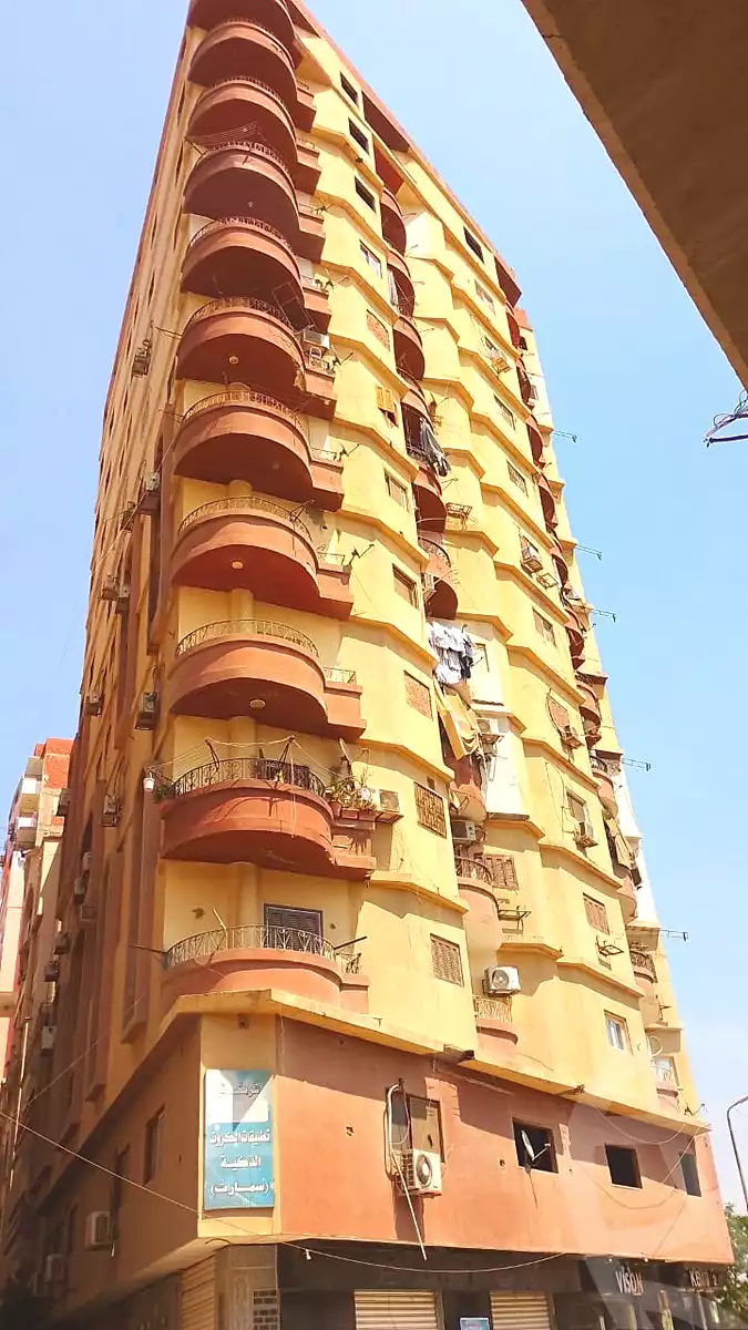 https://aqarmap.com.eg/en/listing/7359078-for-sale-sharqia-zagazig-zagazig-city-al-gamaa-st