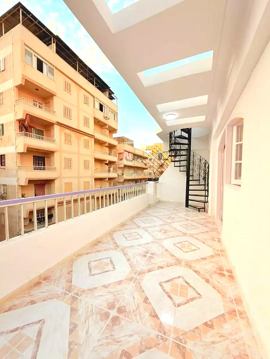 https://aqarmap.com.eg/ar/listing/7359189-for-sale-alexandria-al-agamy-shataa-el-nakheel