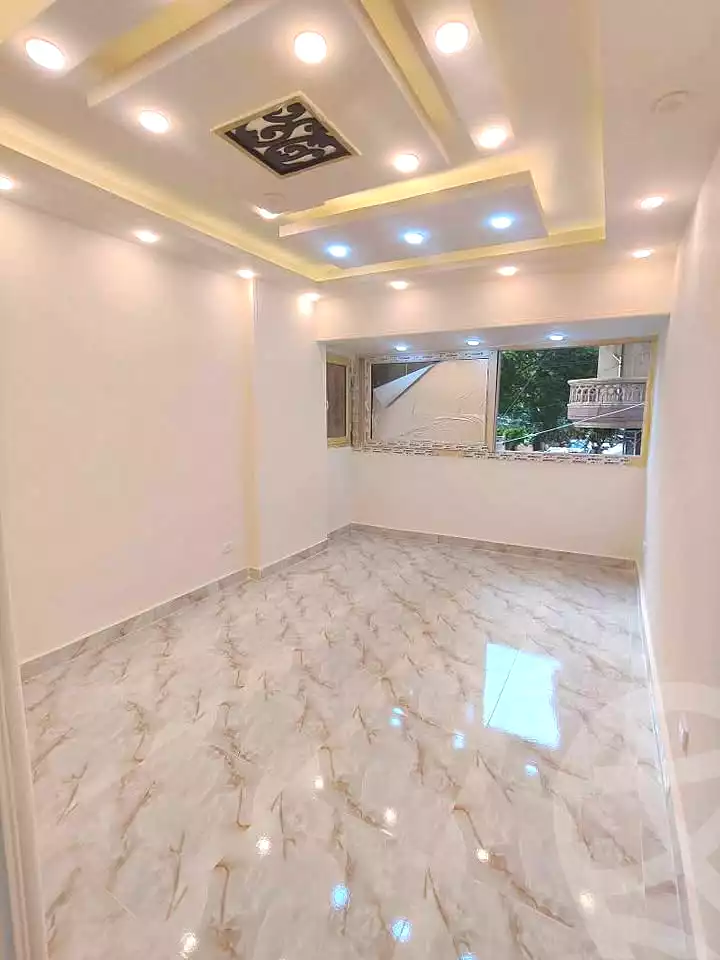https://aqarmap.com.eg/ar/listing/7359633-for-sale-alexandria-miami-shr-jml-bd-lnsr