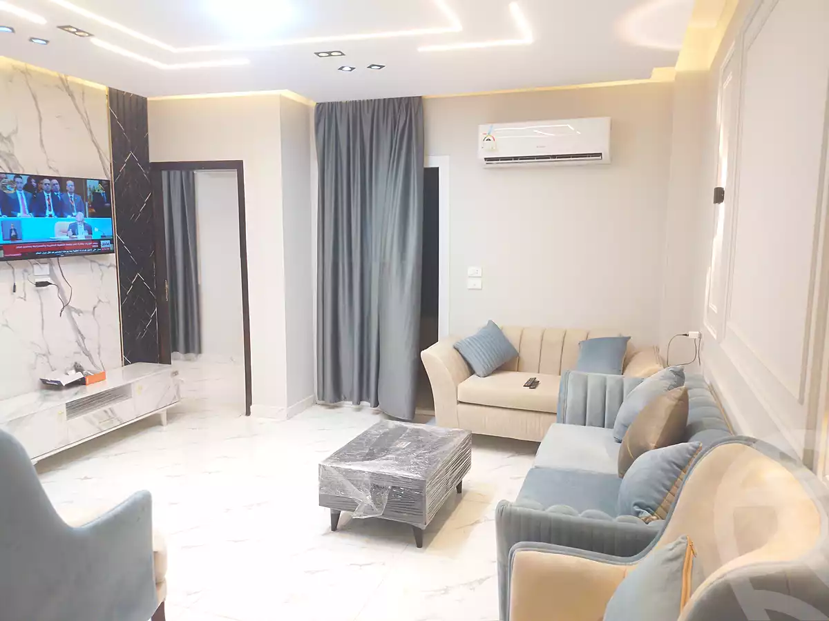 https://aqarmap.com.eg/en/listing/7359668-for-rent-cairo-6th-of-october-el-ahyaa-neighborhood-2nd-divided-from-al-kafrawei-st