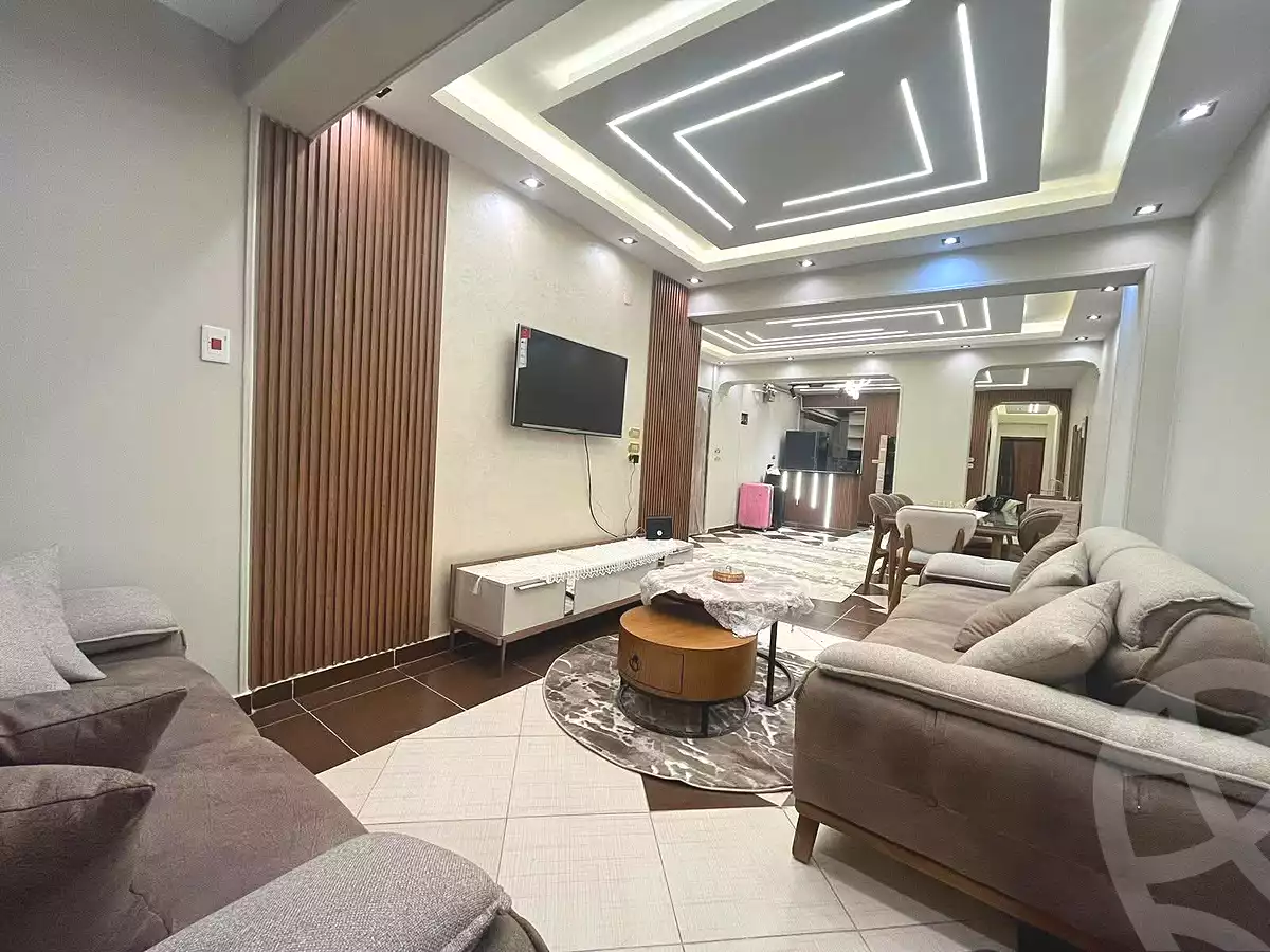 https://aqarmap.com.eg/en/listing/7359953-for-sale-cairo-ain-shams-yn-shms-lgrby