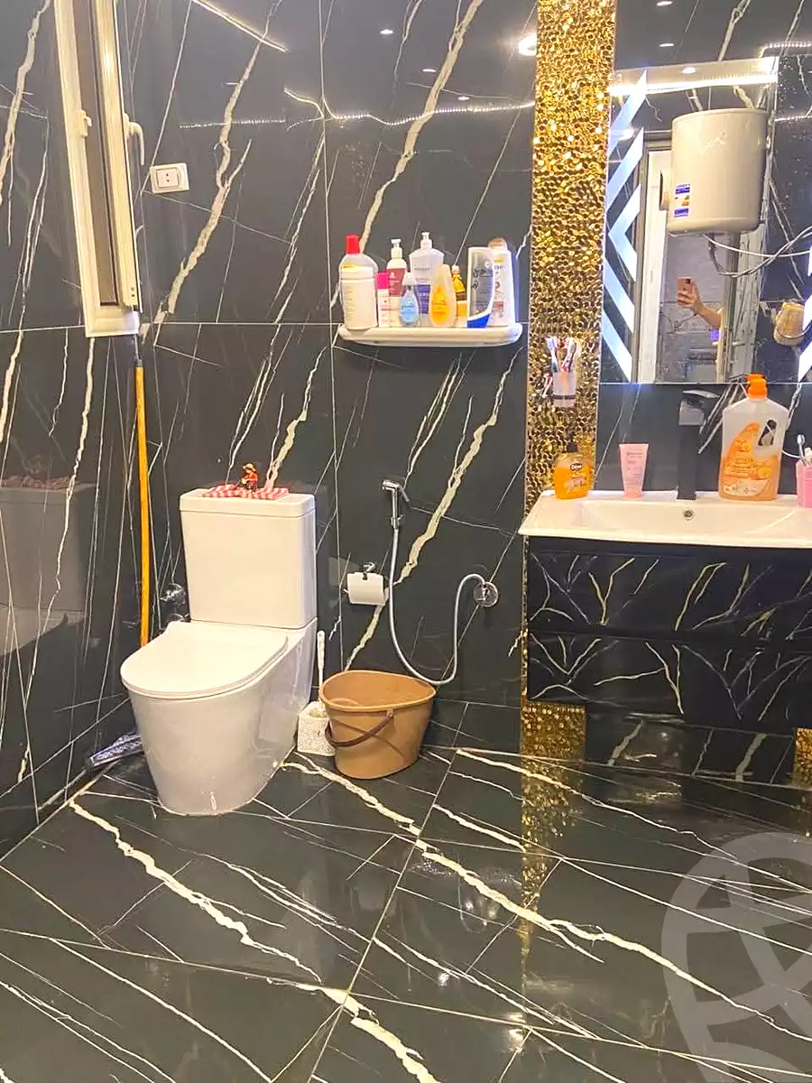 https://aqarmap.com.eg/ar/listing/7359956-for-sale-alexandria-al-agamy-lbytsh-shahr-al-assal-st