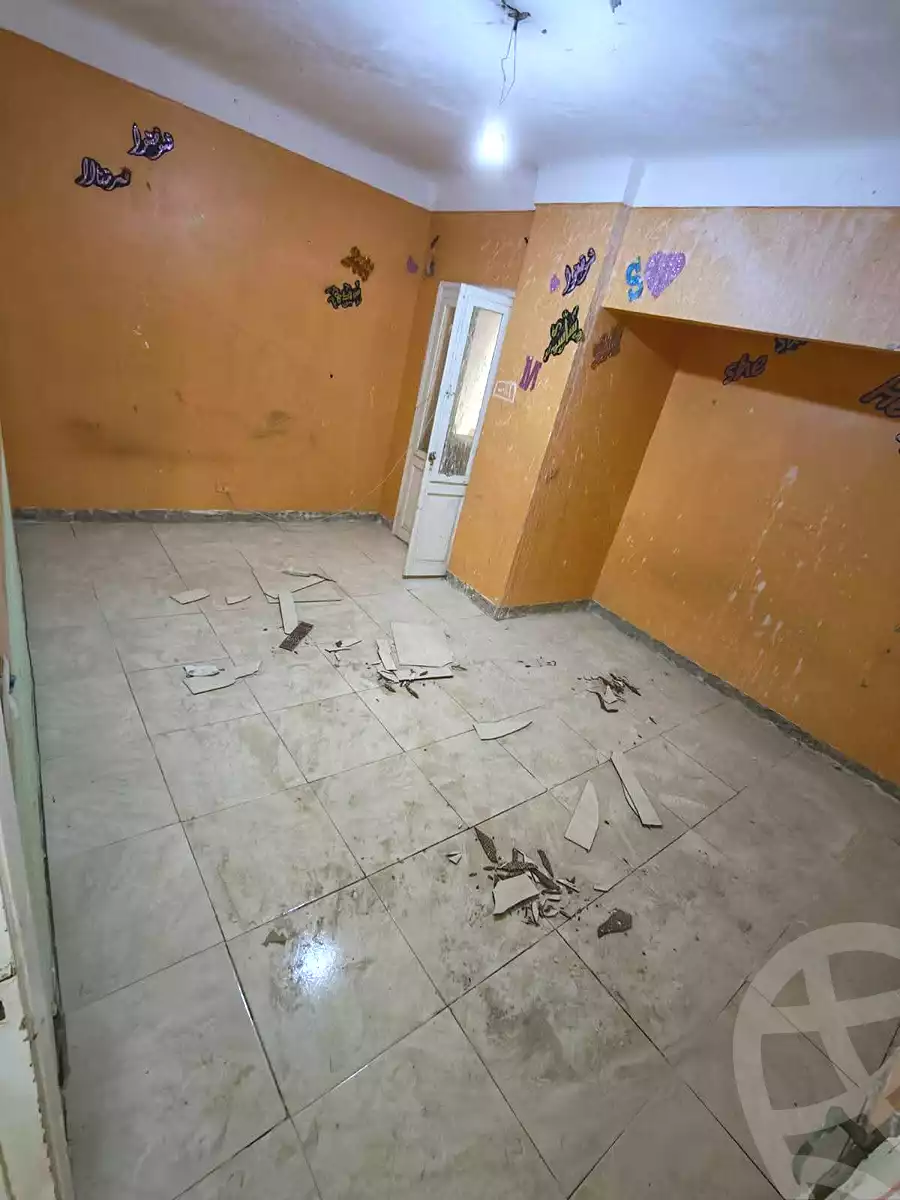 https://aqarmap.com.eg/en/listing/7359997-for-sale-alexandria-al-agamy-el-hanouvel-el-salam-st