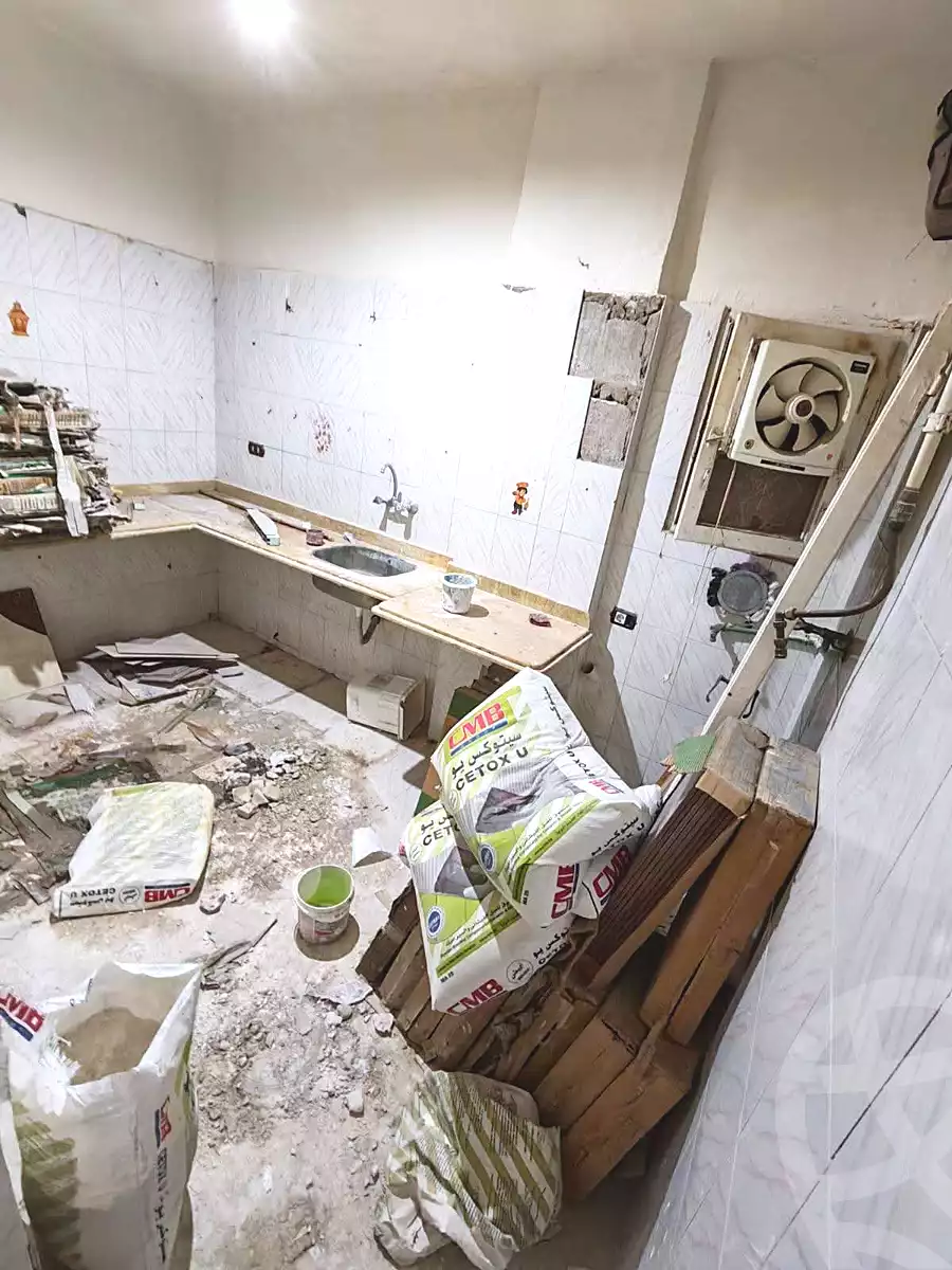 https://aqarmap.com.eg/en/listing/7359997-for-sale-alexandria-al-agamy-el-hanouvel-el-salam-st