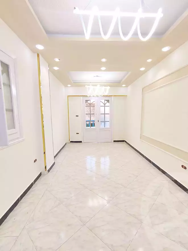 https://aqarmap.com.eg/ar/listing/7360146-for-sale-alexandria-al-agamy-shataa-el-nakheel