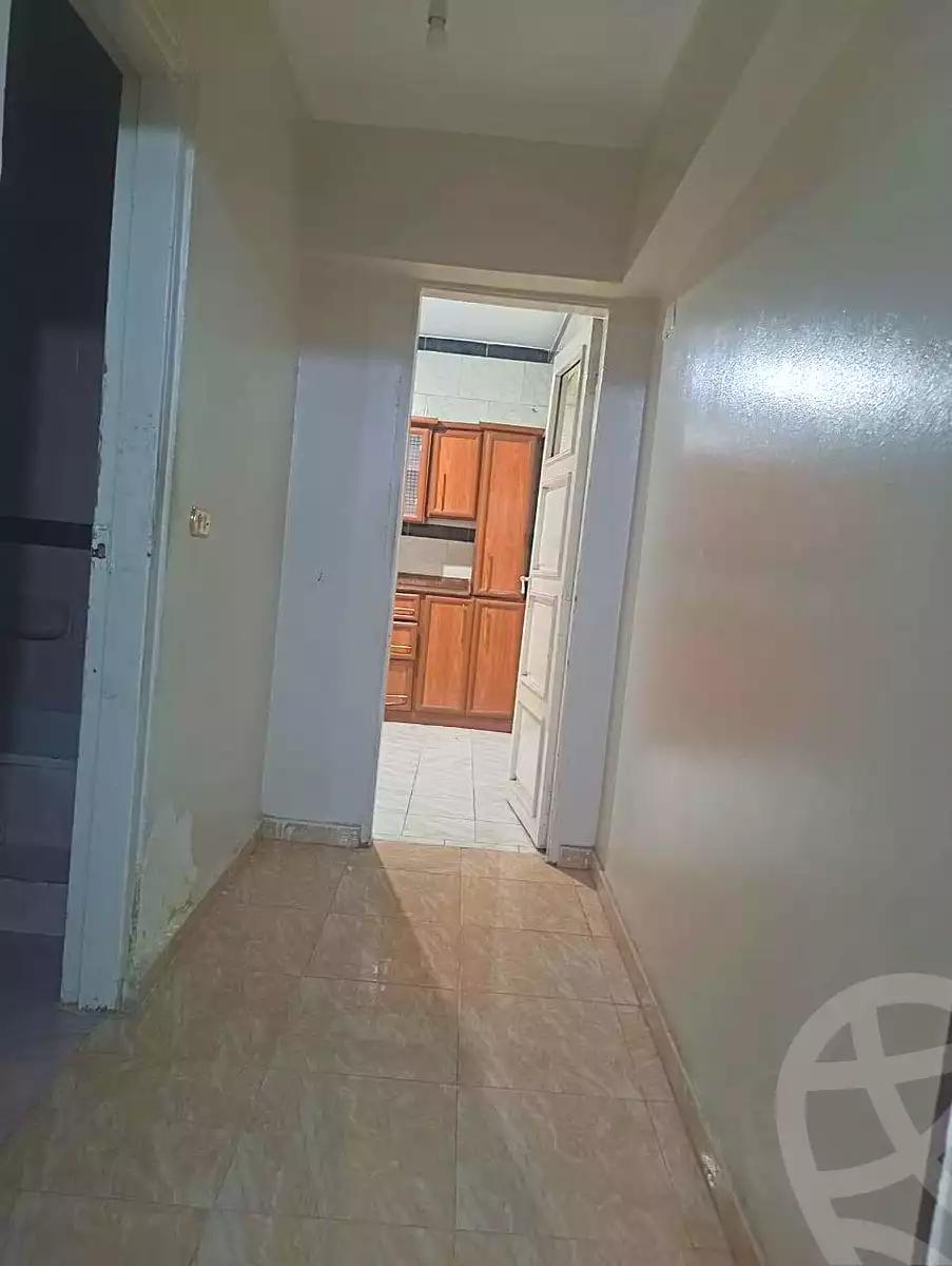 https://aqarmap.com.eg/ar/listing/7360395-for-rent-cairo-helwan-mostafa-fahmy-st